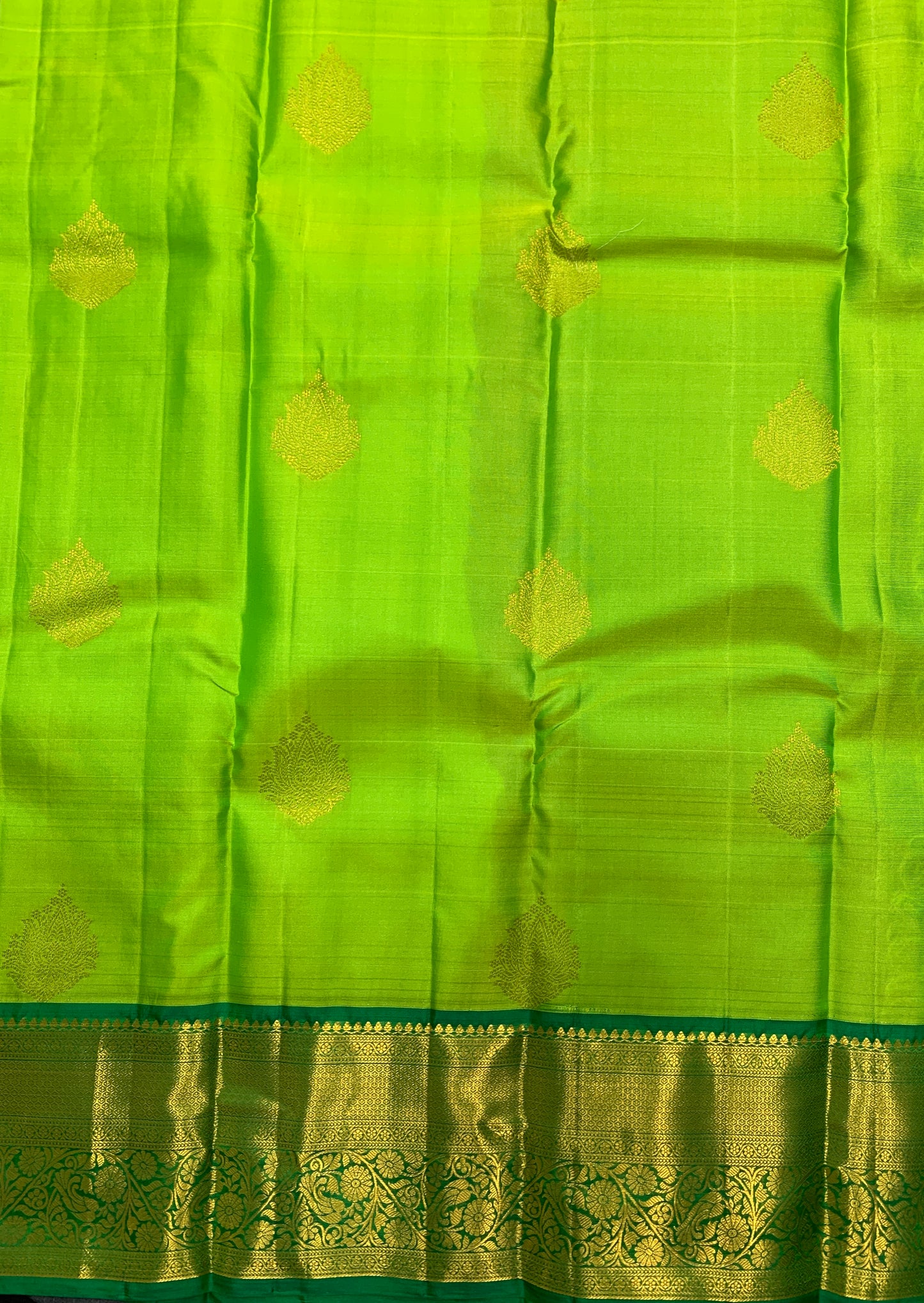 Pure Kanchipuram Silk Saree Light Green Colour with Self Border and Gold Detailing