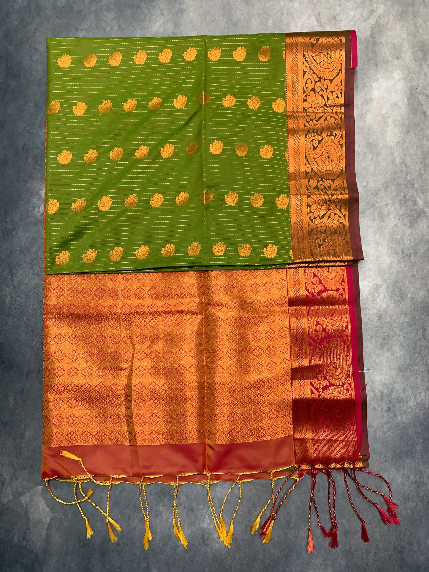Soft Vegan Silk Saree Olive Green Colour with Light Peach and Copper Border