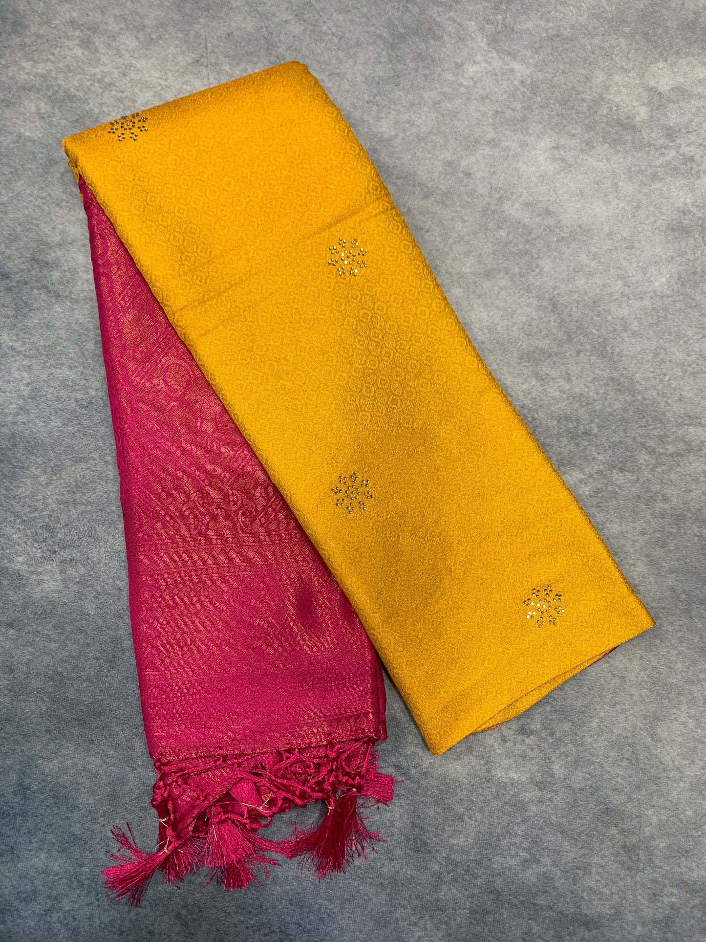 Soft Silk Saree Yellow Colour with Pink Pallu