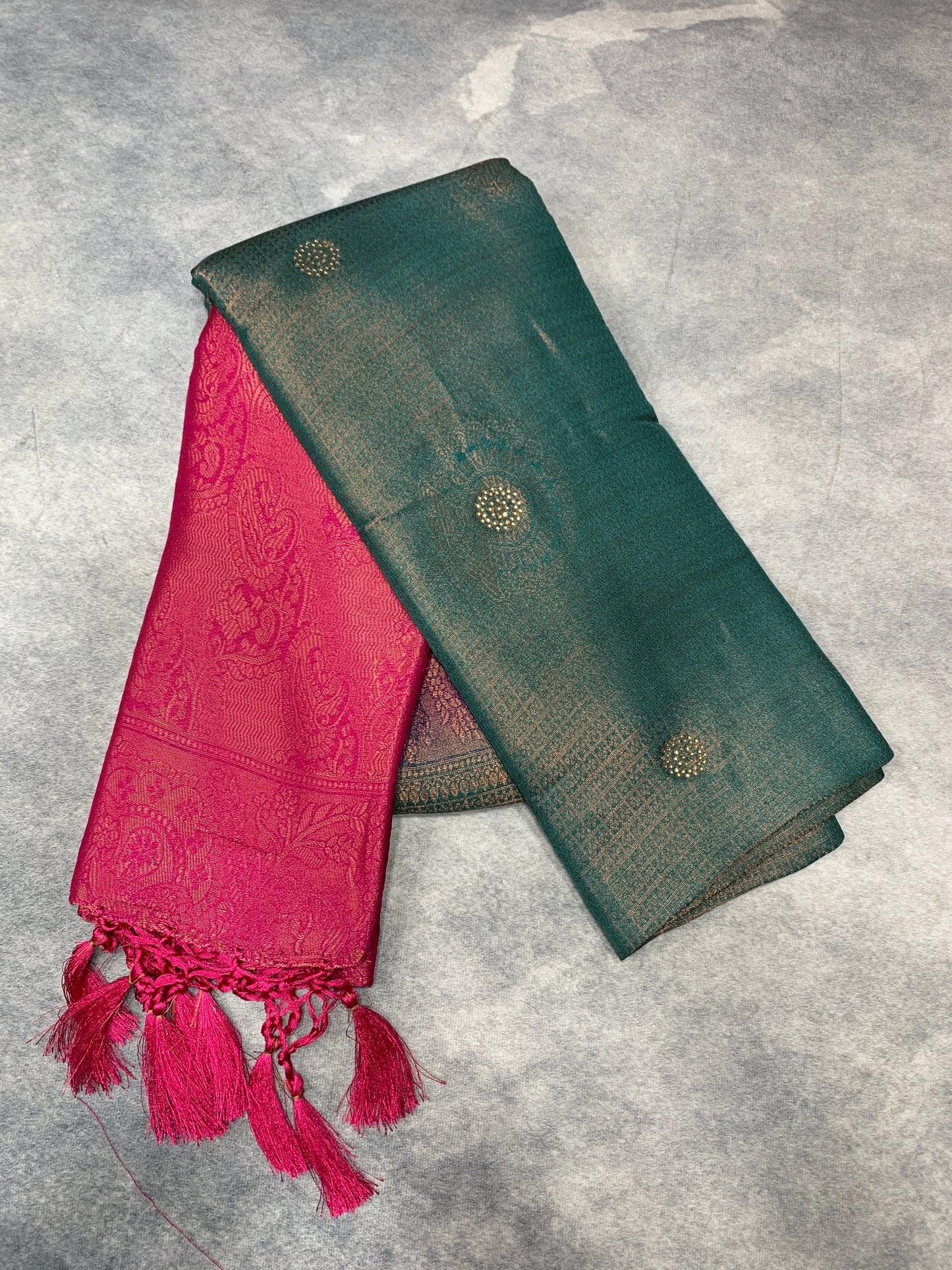 Soft Silk Saree Green Colour and Stone Work with Pink Colour Pallu