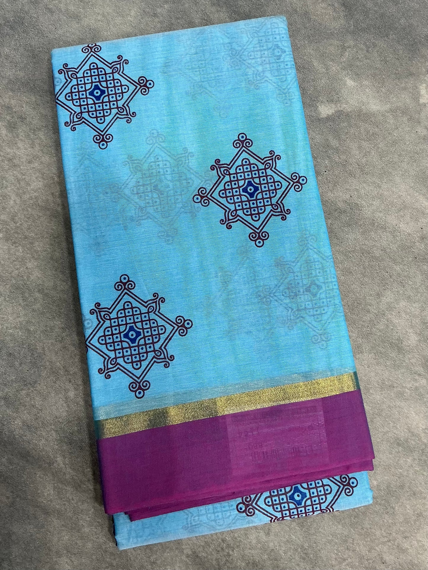 Chettinad Sungudi Cotton Sky Blue Colour with Magenta Pink Colour Border