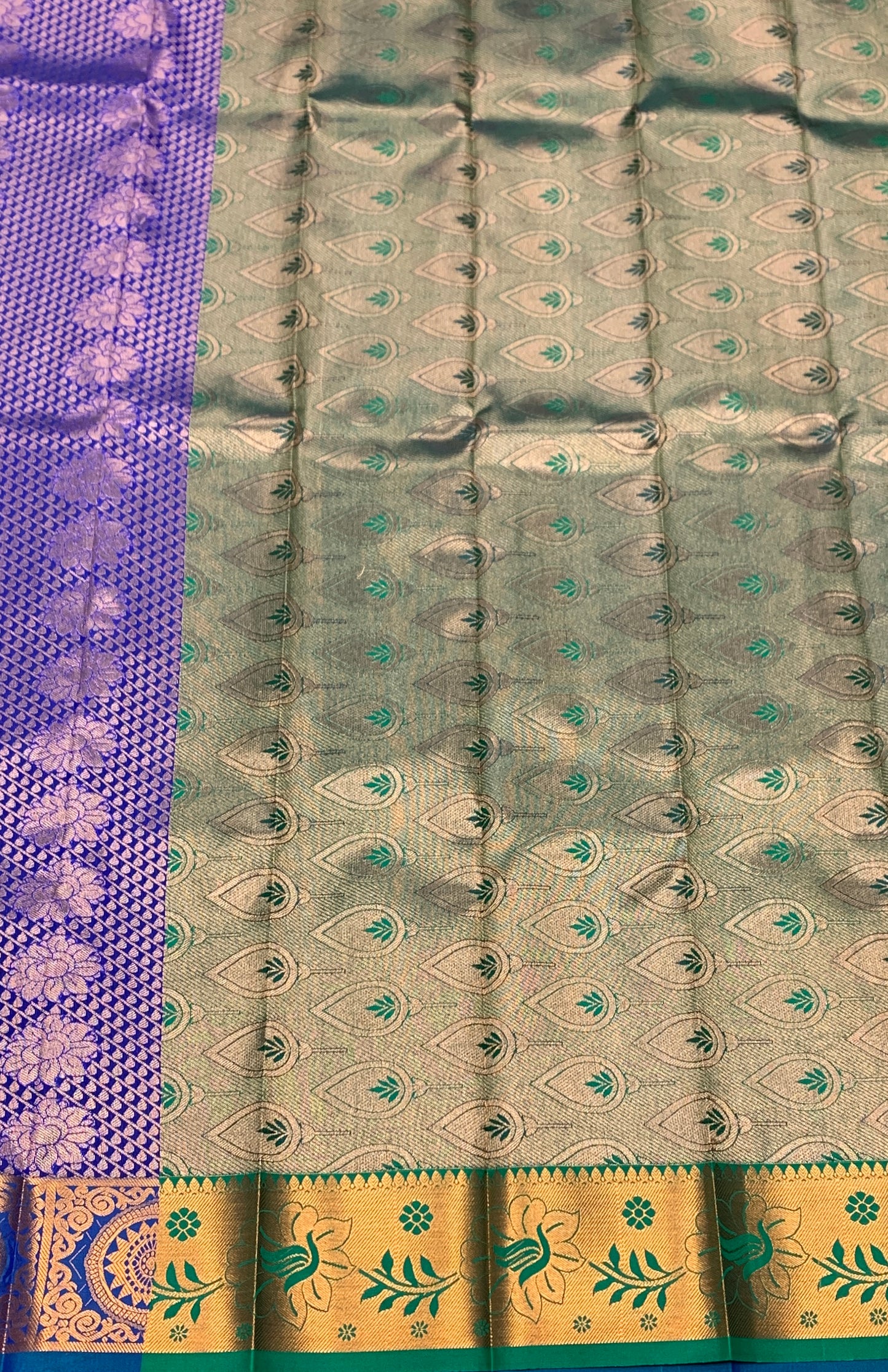 Vegan Silk Saree Lavender Colour Saree with Copper Border