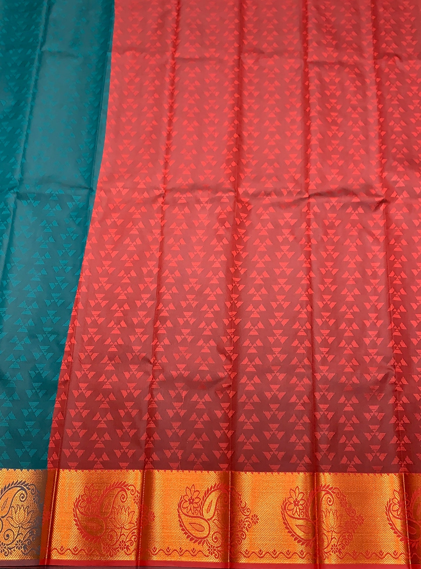 Synthetic Cotton Saree Rama Green Colour with Copper Floral and Mango Design Border