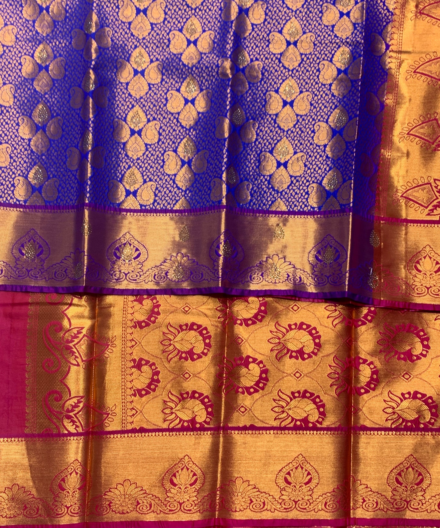 Vegan Silk Saree Violet Colour with Copper and Magenta Border
