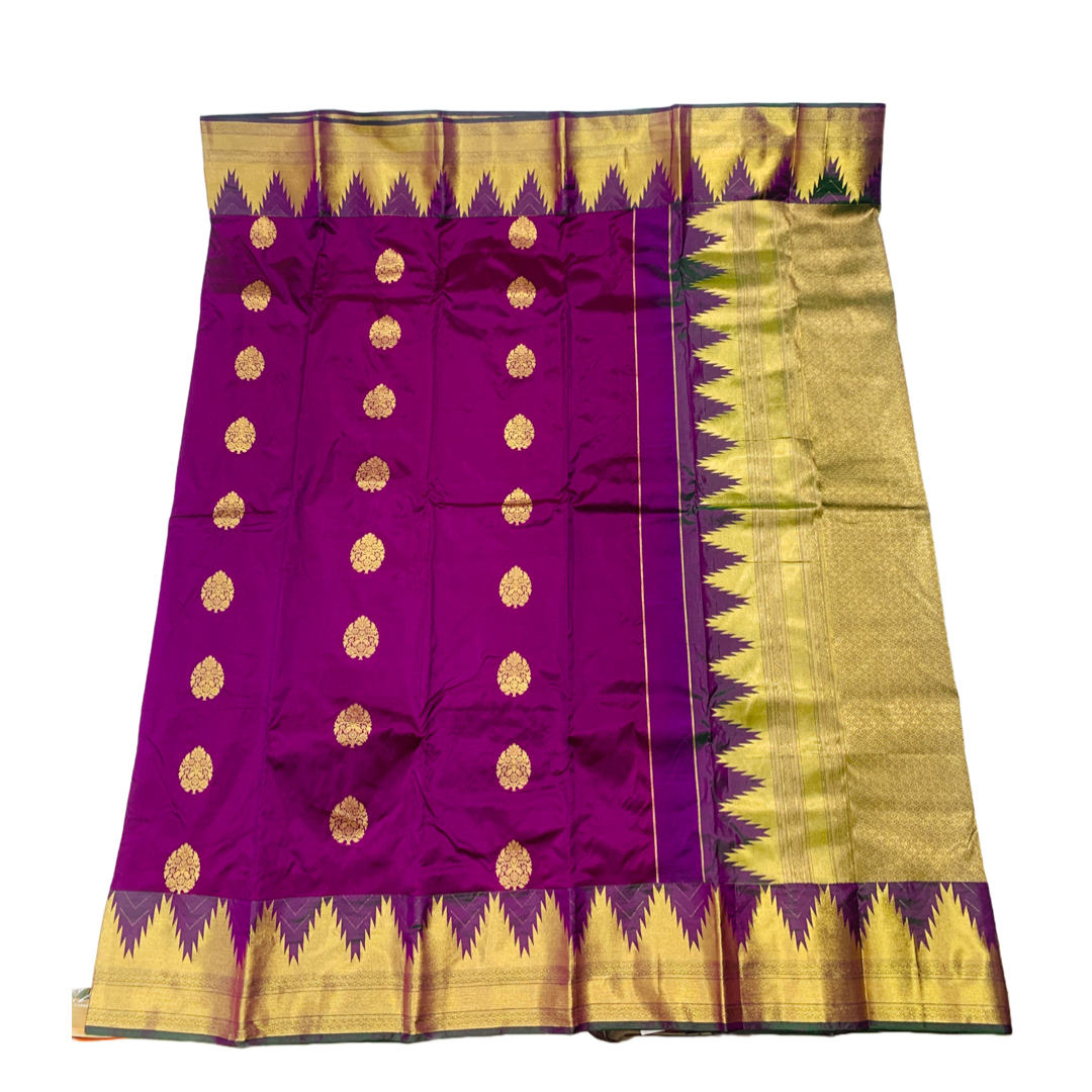 Pure Kachipuram Silk Saree Purple Colour Flower Motifs