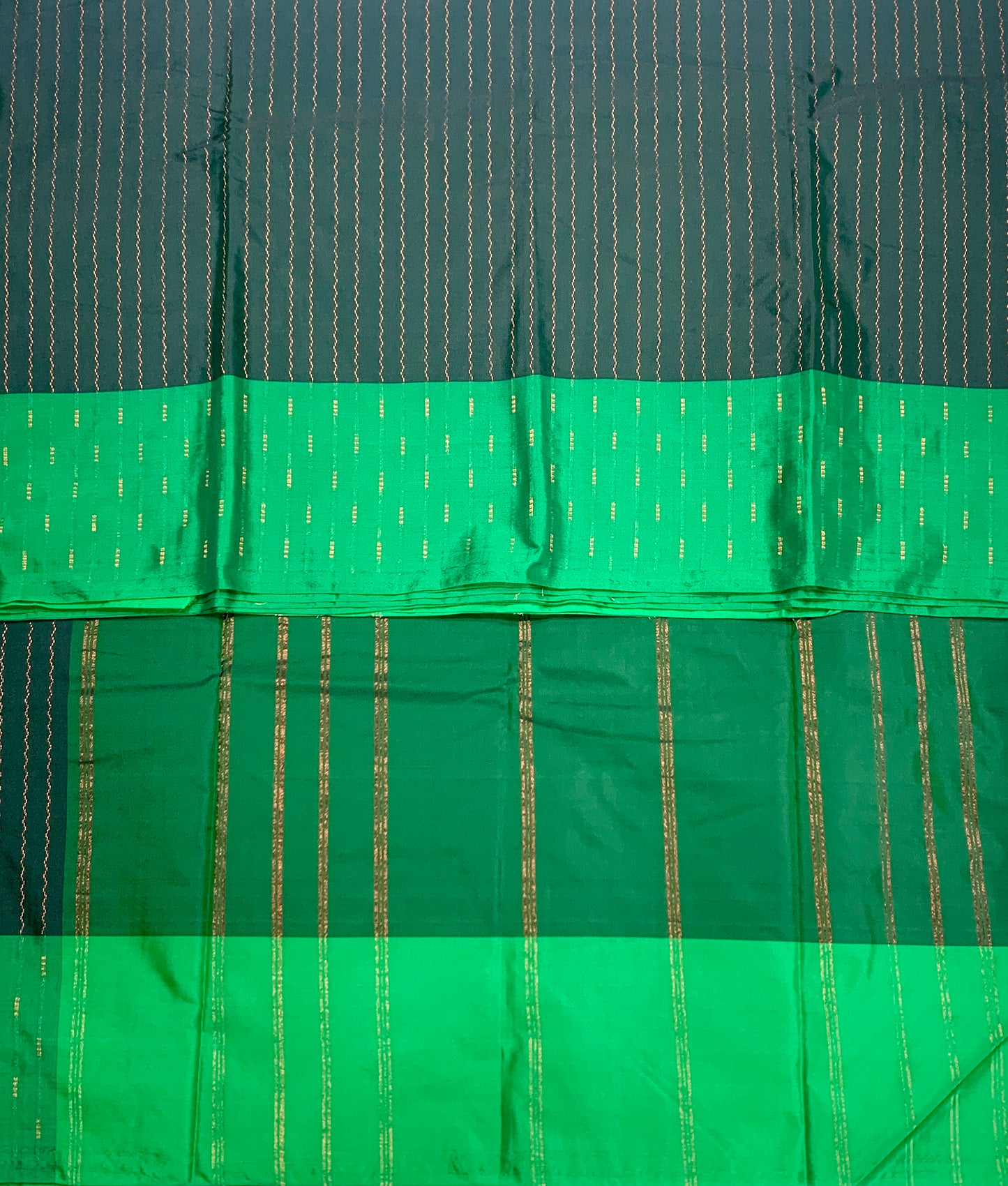 Arani Silk Saree Green Colour with Light Green Border