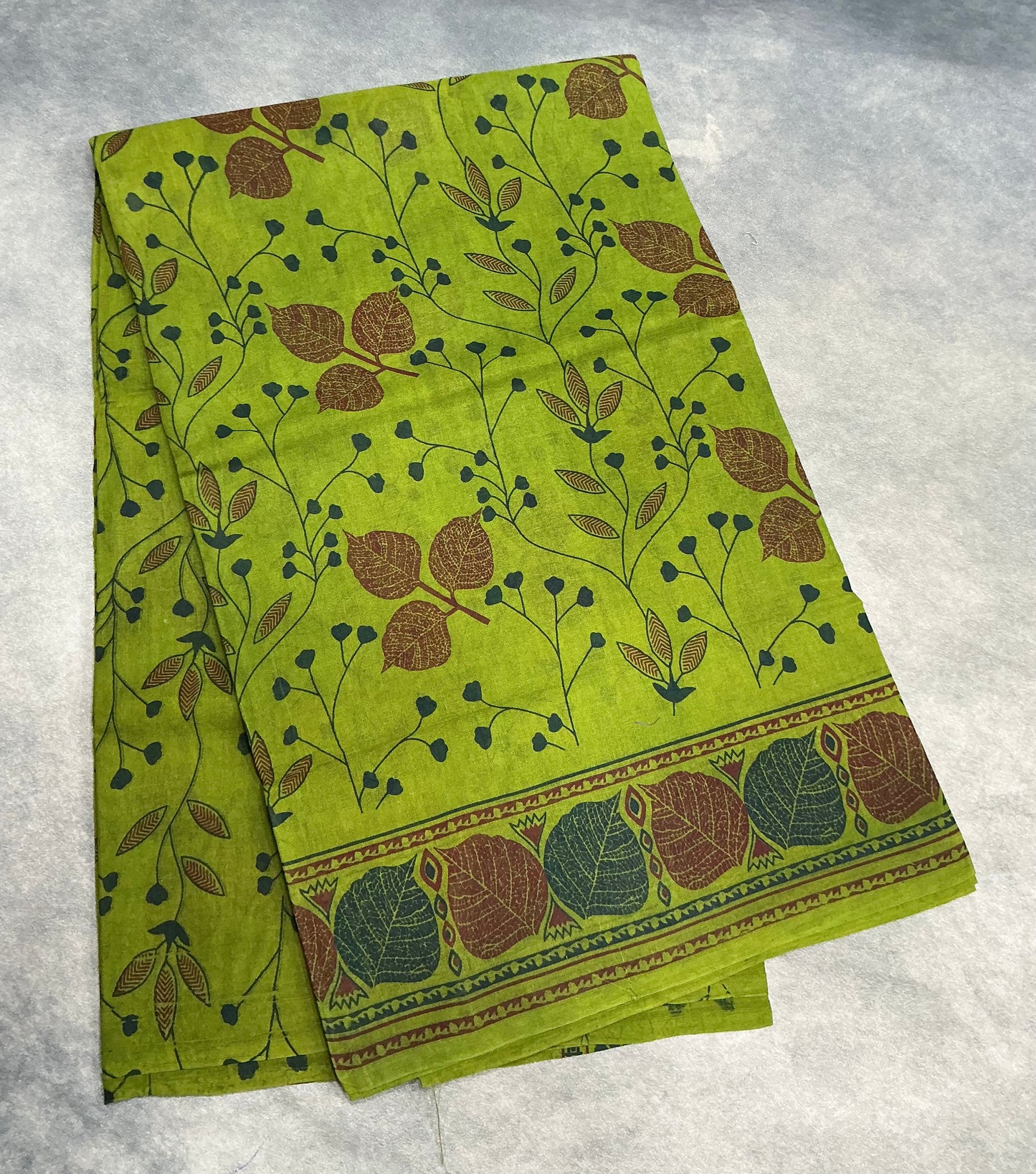 Chettinad Sungudi Cotton Olive Green Colour with Self Colour Border Design