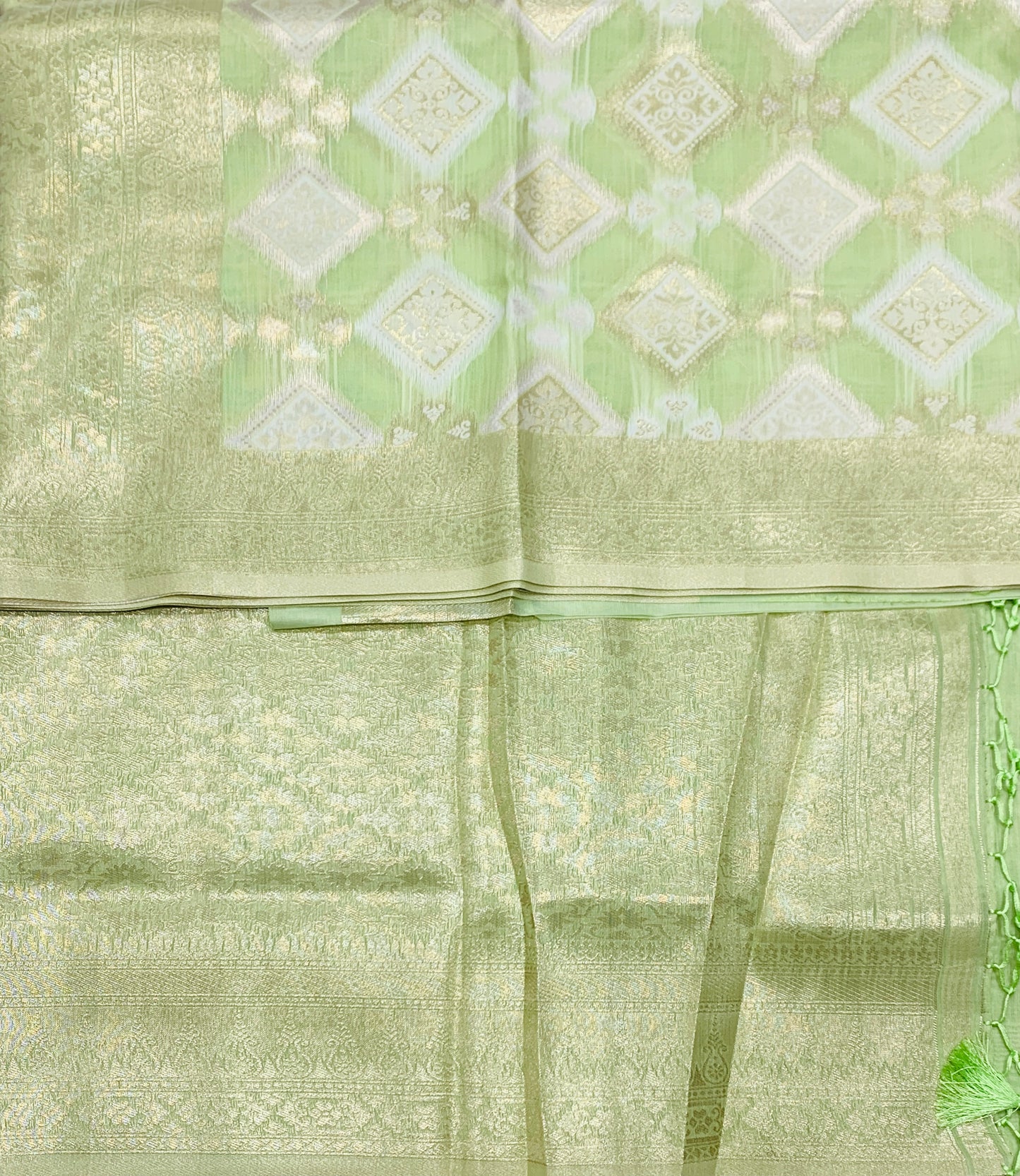 Soft Vegan Silk Saree Light Green Colour with Sliver Zari Border