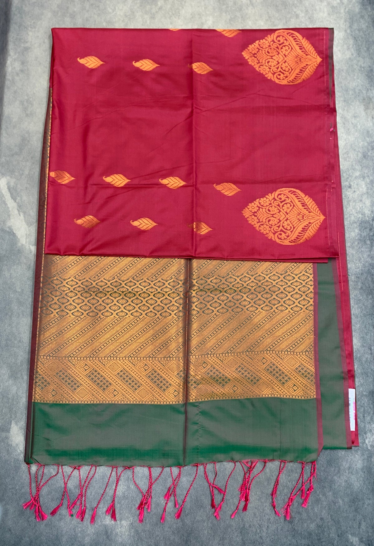 Art Silk Saree Maroon Colour with Borderless