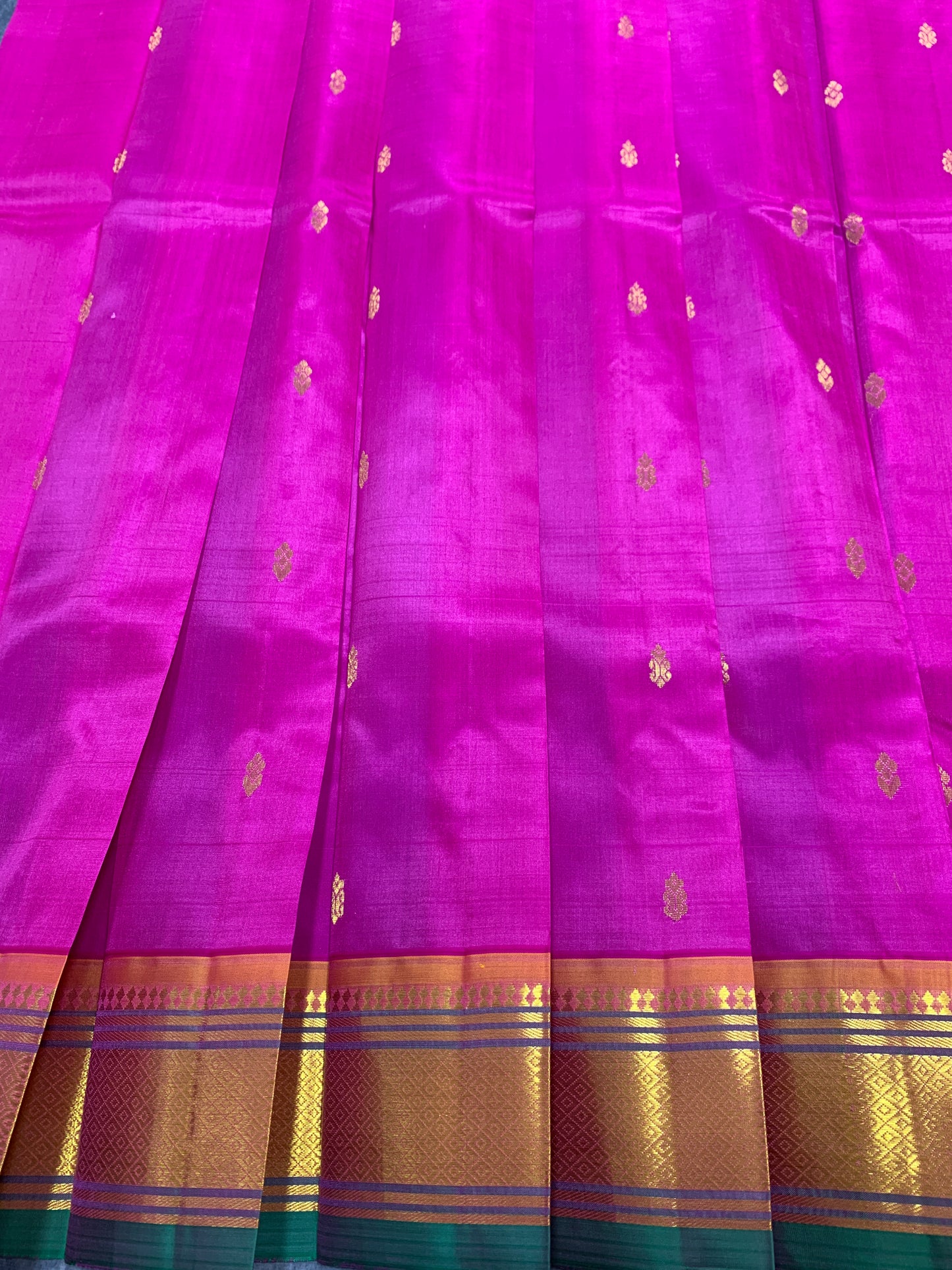Pure Kanchipuram Silk Saree Pink Colour with Green and Gold Zari Border