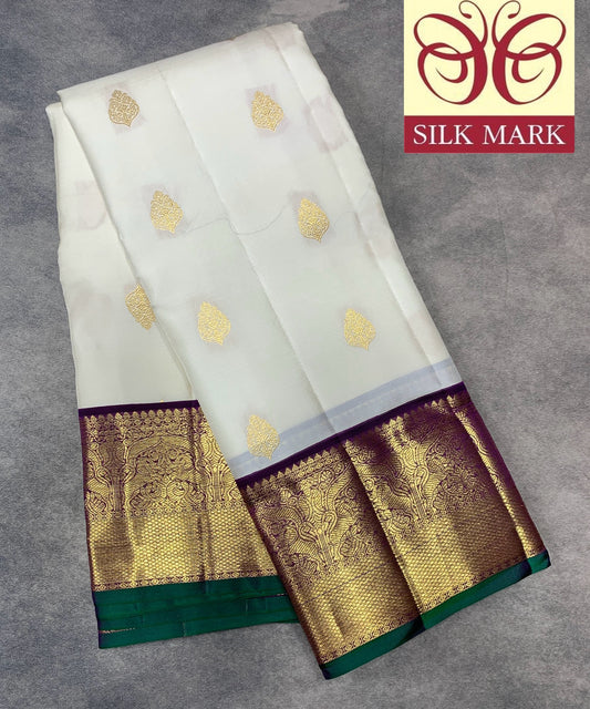 Pure Kanchipuram Silk Off White Colour with Magenta and Golden Zari Border