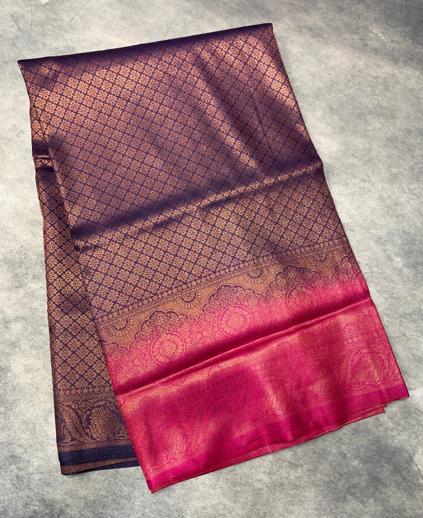 Soft Silk Saree Navy Blue Colour with Pink Colour Pallu