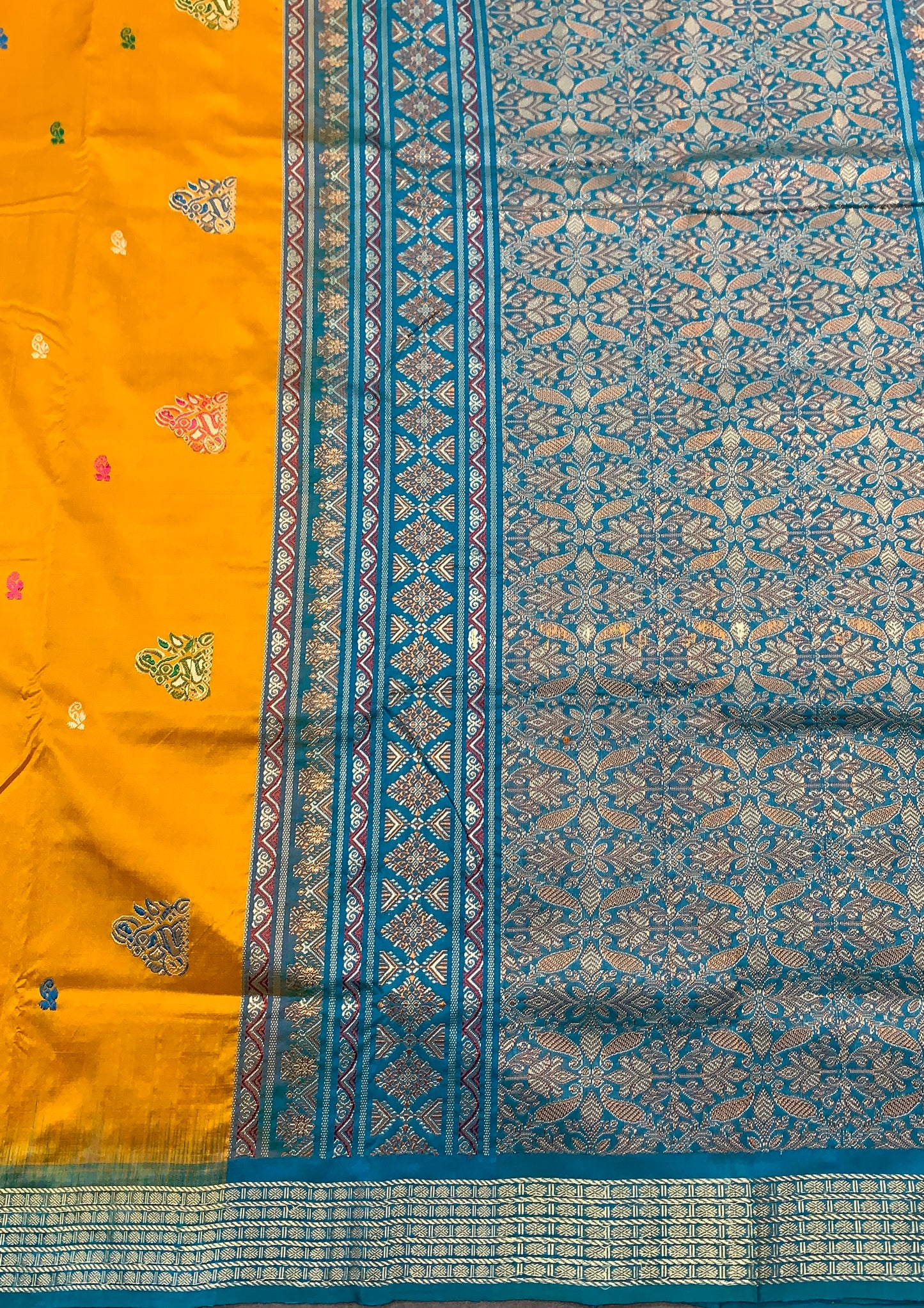 Pure Kanchipuram Silk Mustard Yellow Colour with Sky Blue Colour Thread Work Border