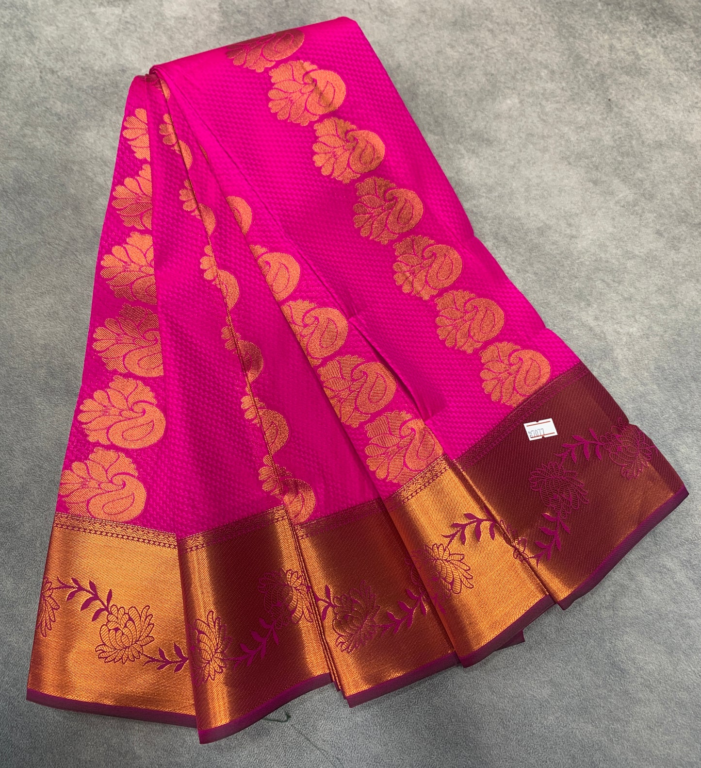 Vegan Silk Saree Rani Pink Colour Saree with Copper Border