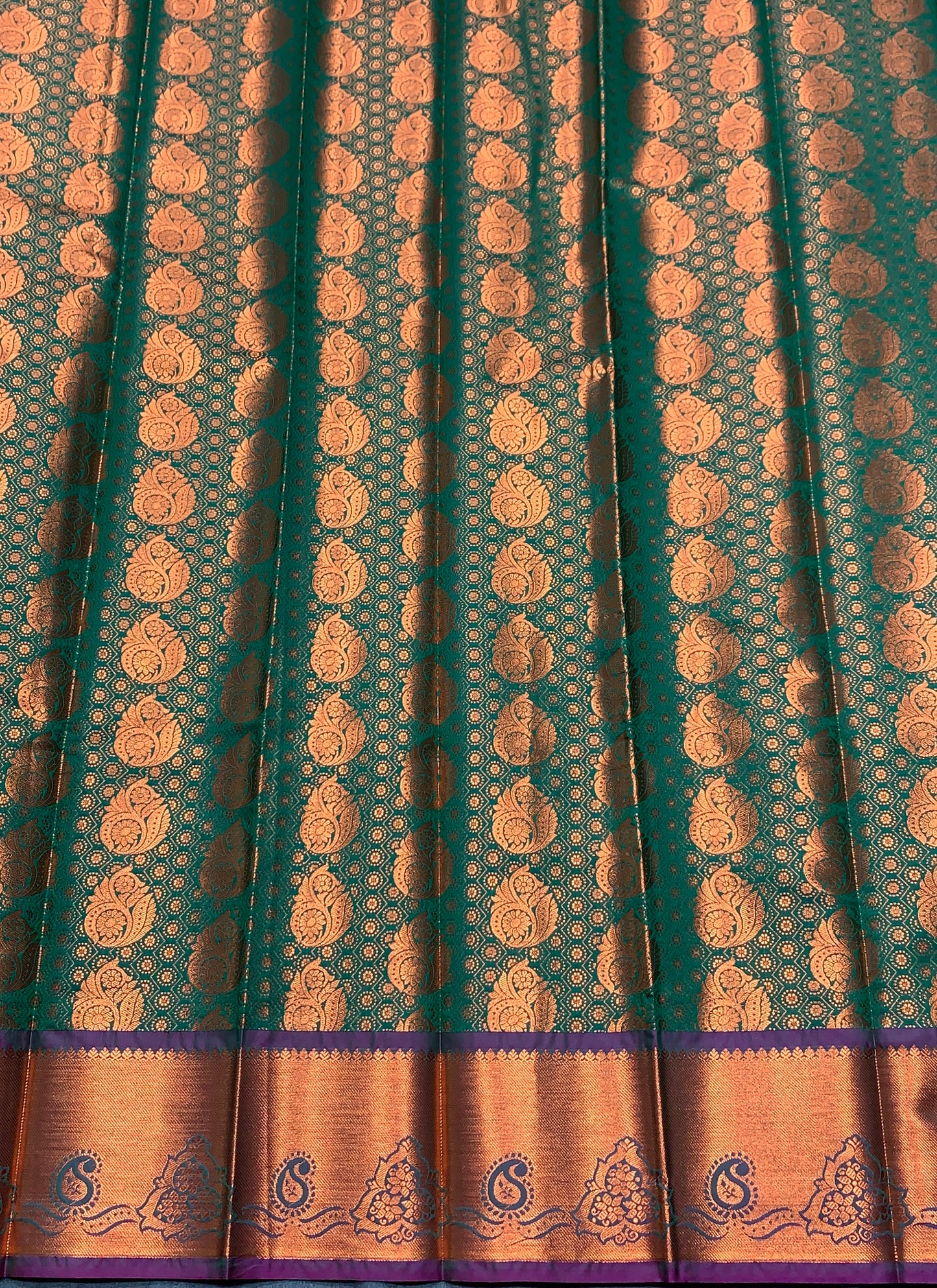 Vegan Silk Saree Green Colour with Magenta and Copper Border