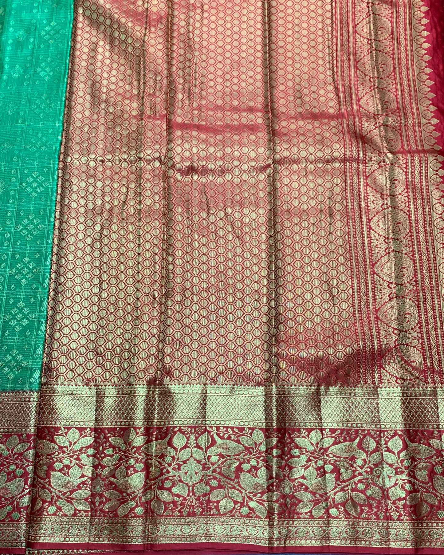 Light Green Colour Soft Kanchi Tissue Pattu Saree with Red border