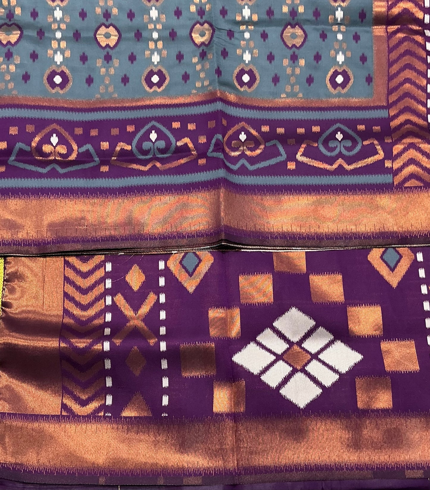 Pochampalli Semi Silk Saree Gray Colour with Magenta Border