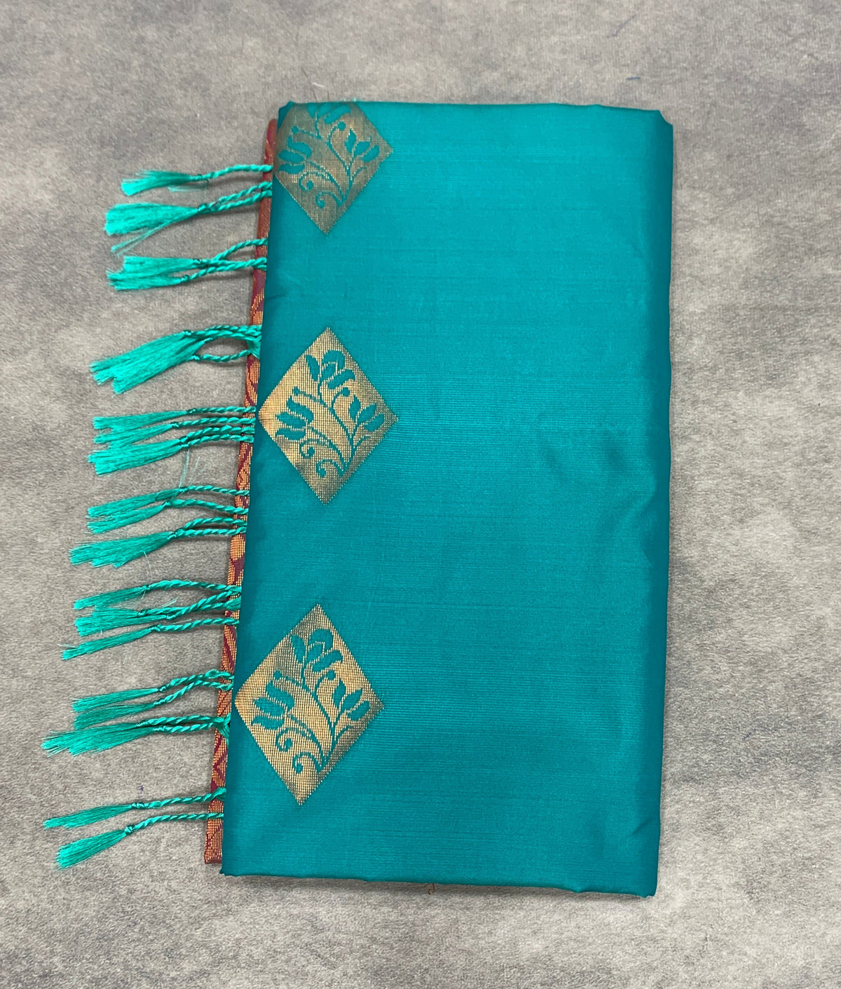 Art Silk Saree Sapphire Colour with Borderless