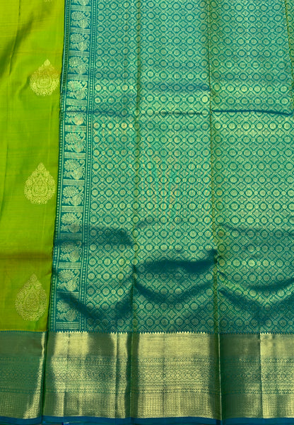 Pure Kanchipuram Silk Saree Apple Green Colour with Self Border
