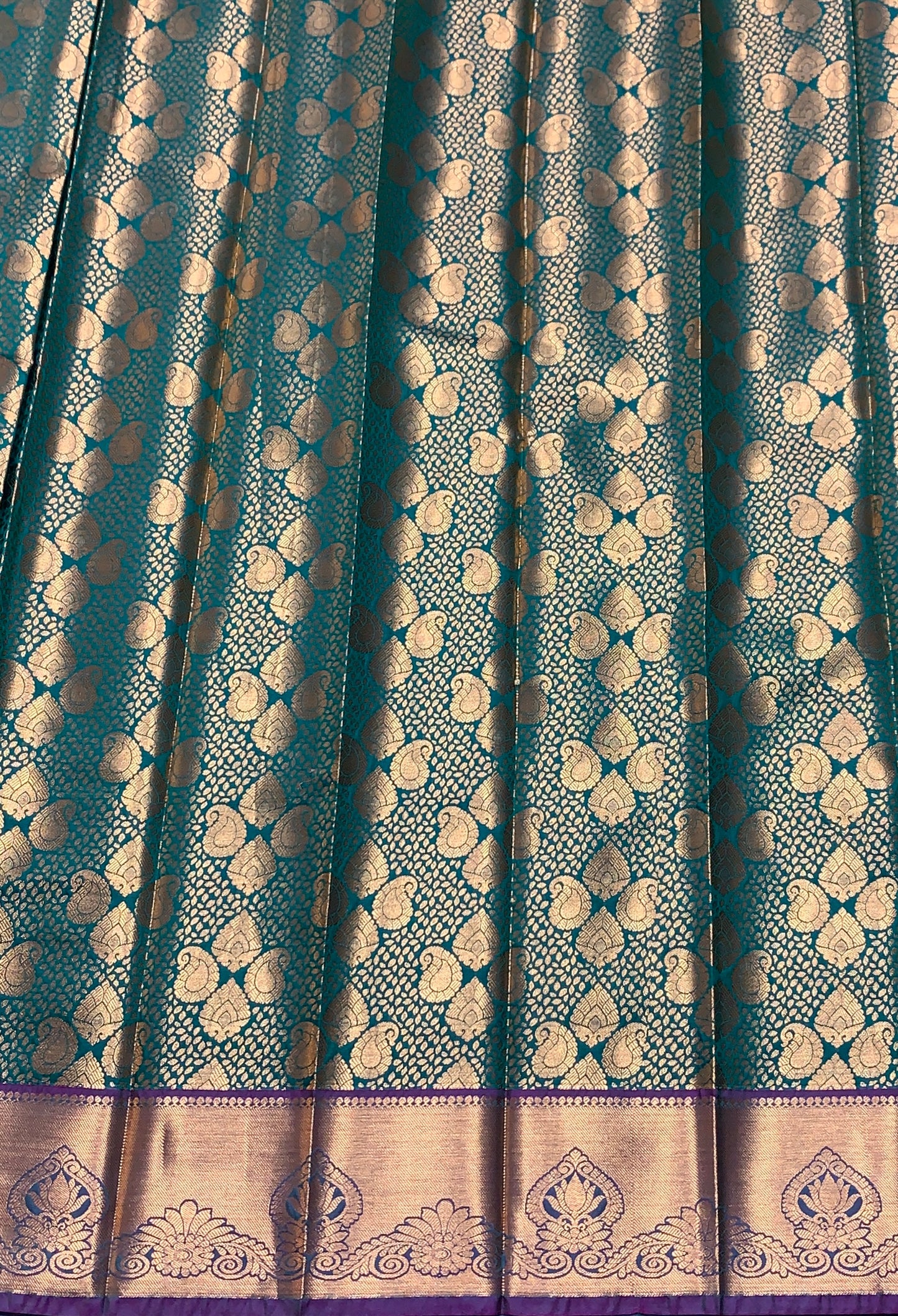 Vegan Silk Saree Green Colour with Pink and Copper Border