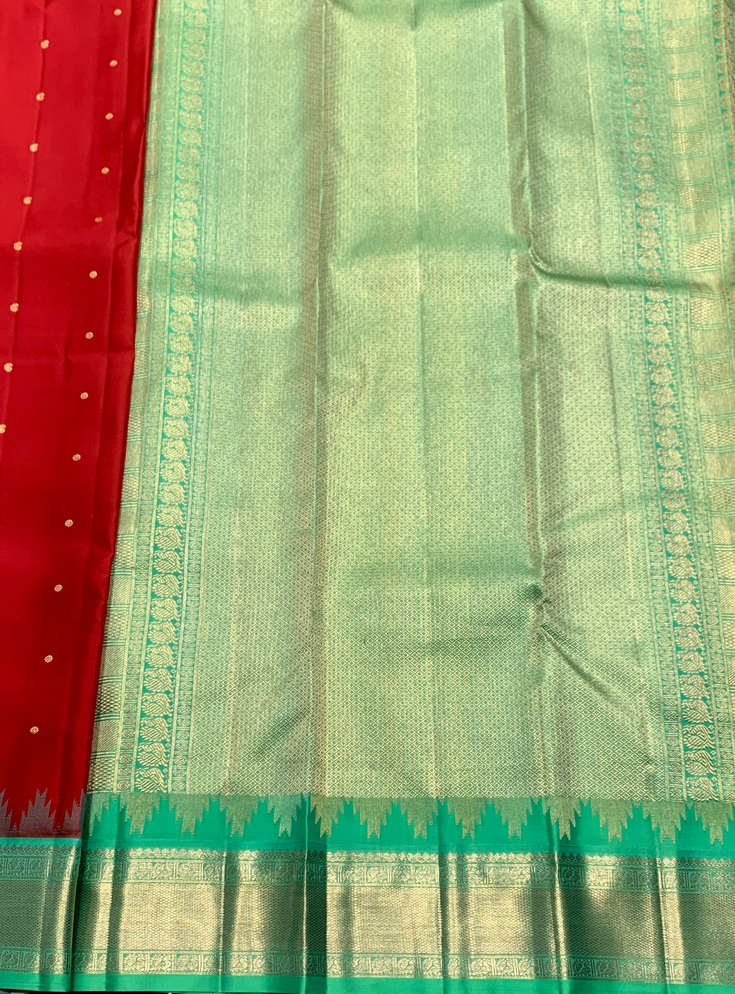 Pure Kanchipuram Silk Red Colour with Sapphire and Golden Zari Border