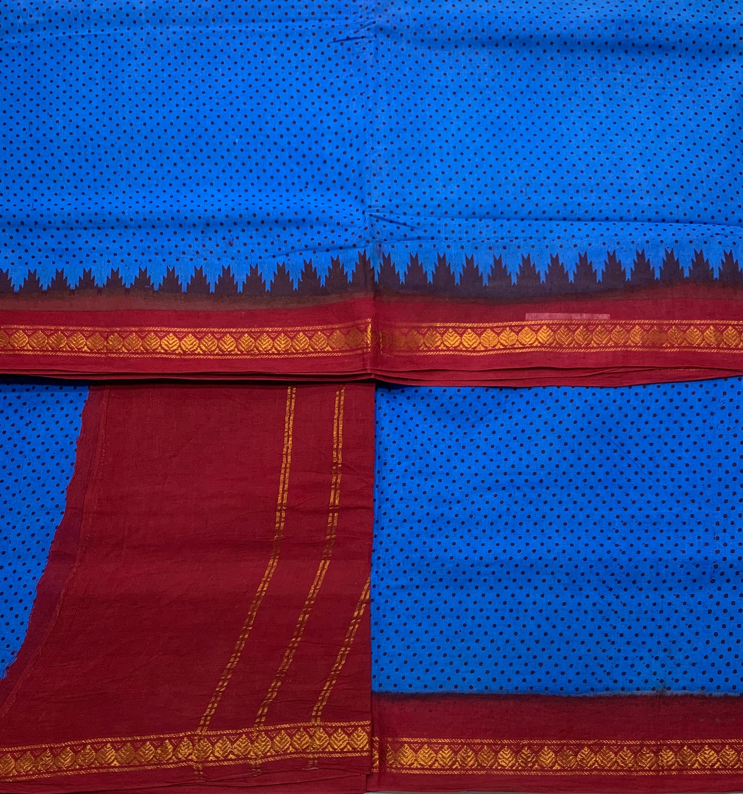 9 yards Cotton Saree Sky Blue Colour with Maroon Border