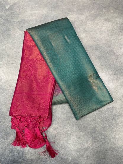 Soft Silk Saree Green Colour with Pink Colour Pallu