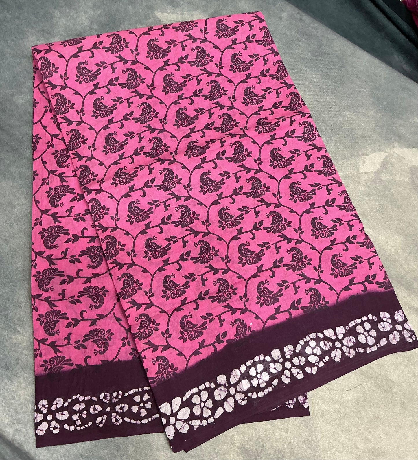 Chettinad Sungudi Cotton Lotus Pink Colour with Magenta Colour Border