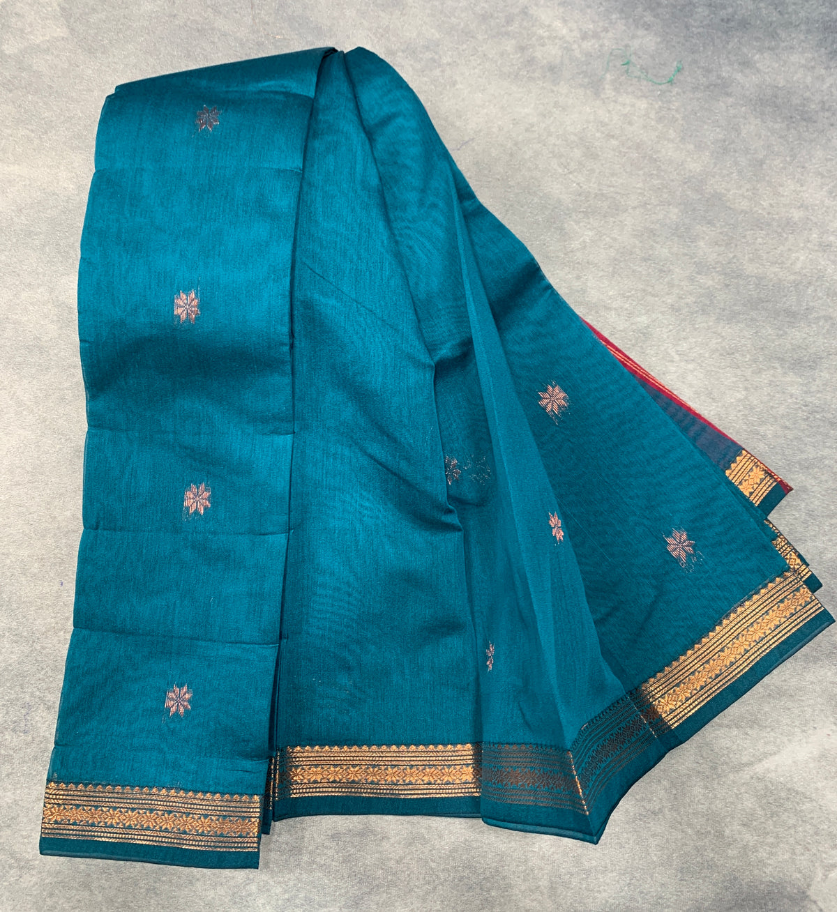 Peacock Green Colour Silk Cotton Saree with Copper Zari Border