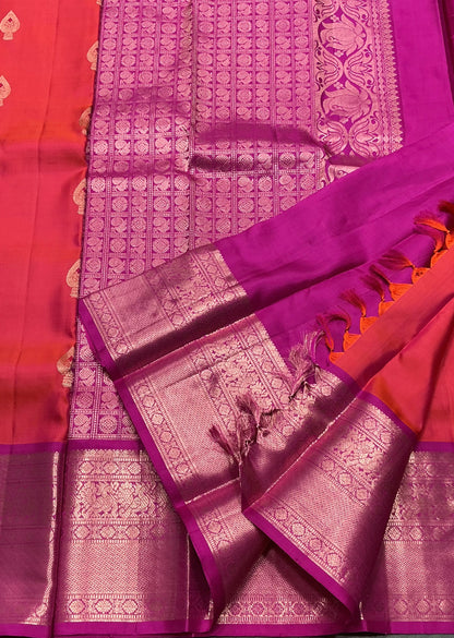 Pure Kanchipuram Silk Saree Peachish Pink Colour with Pink Boder