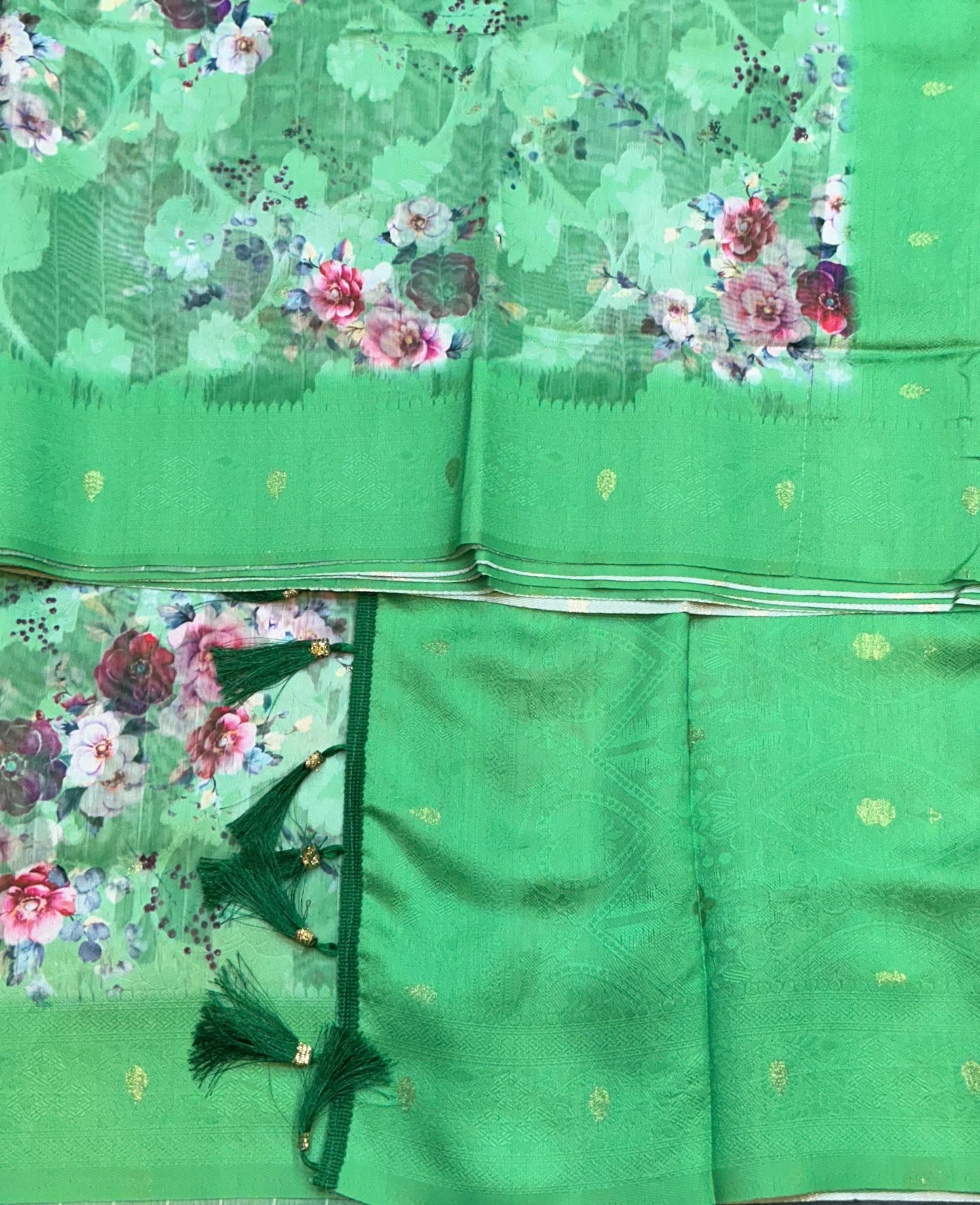 Digital Print Cotton Saree Light Green Colour with Floral Pattern