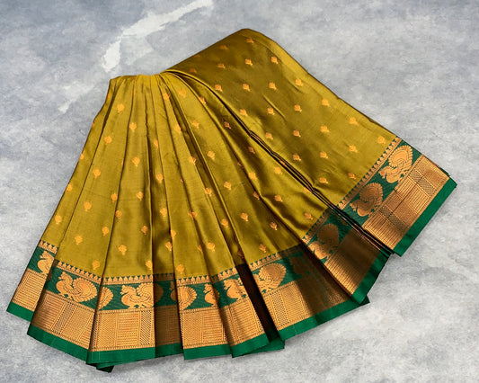 Soft Silk Casual Saree Mehendi Green Colour with Green Colour Border
