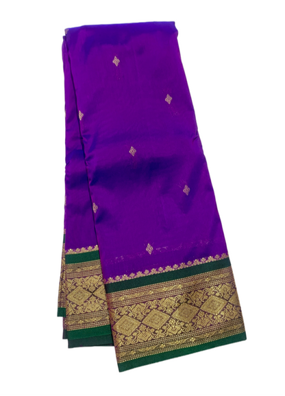 Lavender shade saree with Sliver and Green Border