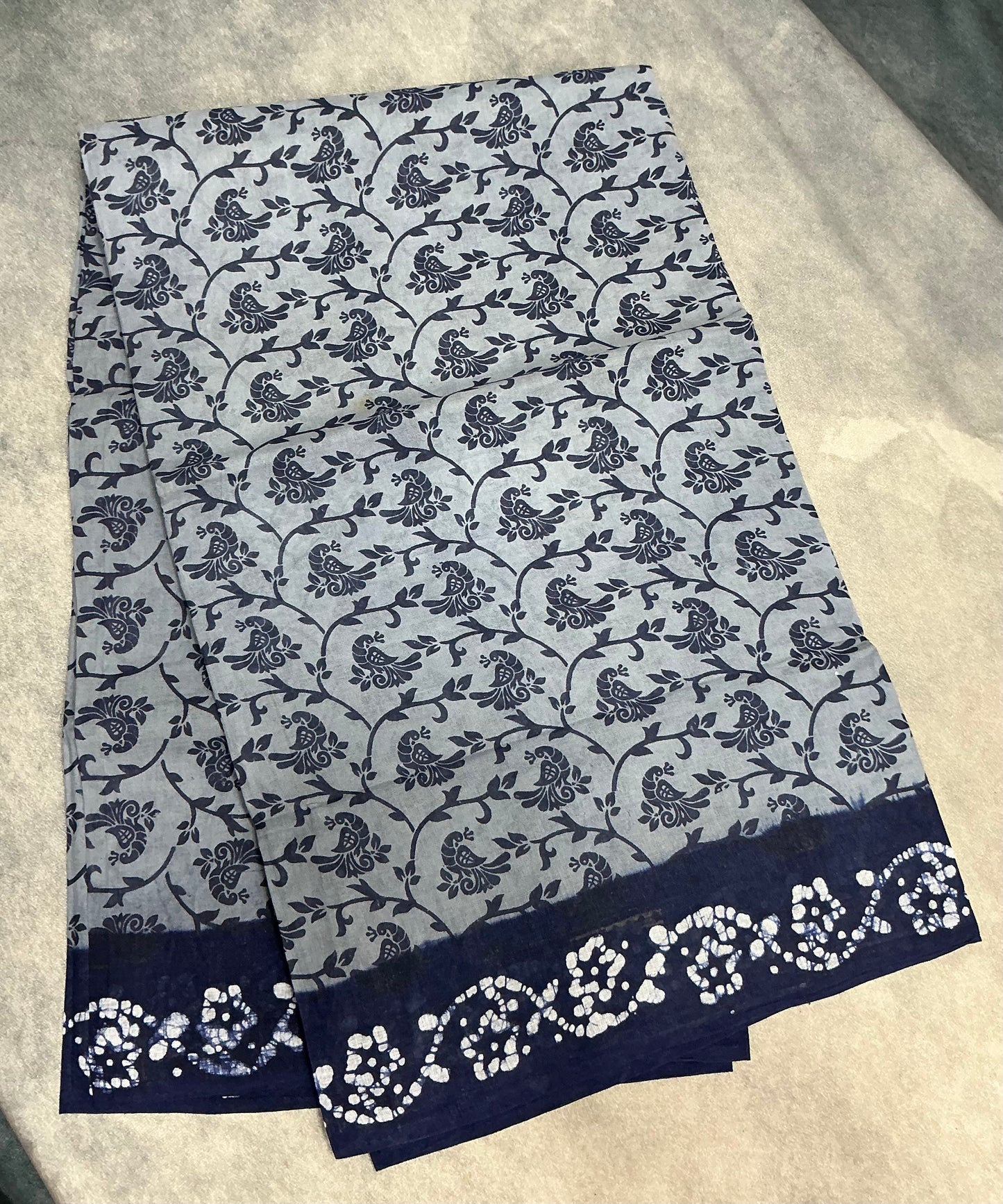 Chettinad Sungudi Cotton Gray Colour with Navy Blue Colour Border