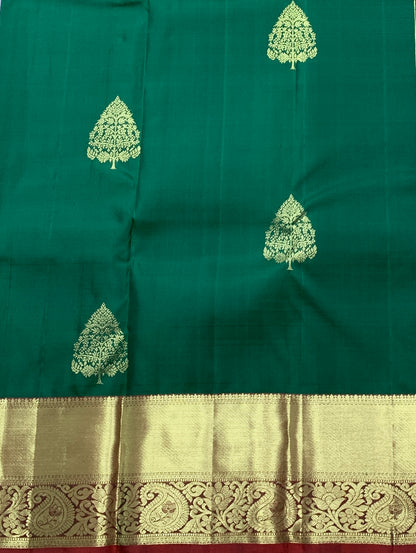 Pure Kanchipuram Silk Saree Green Colour with Golden and Maroon Border