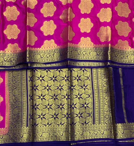 Crepe Saree Pink Colour with Blue Border