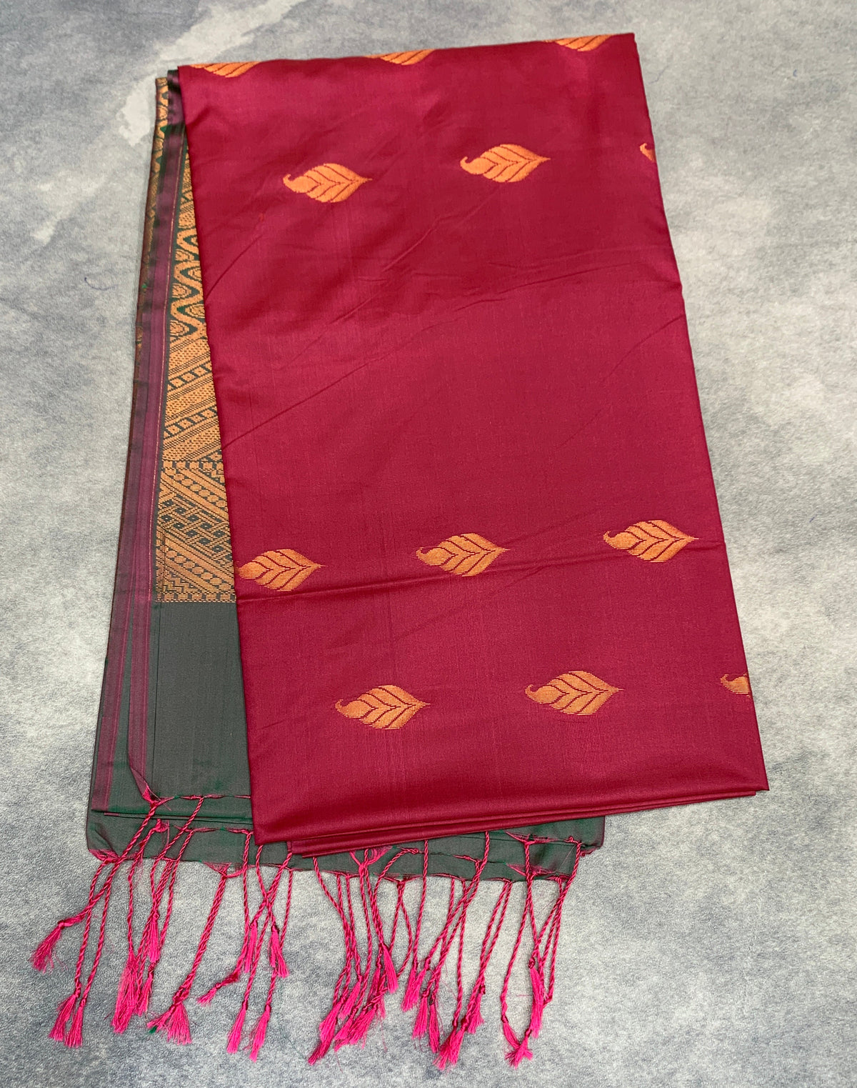 Art Silk Saree Maroon Colour with Borderless