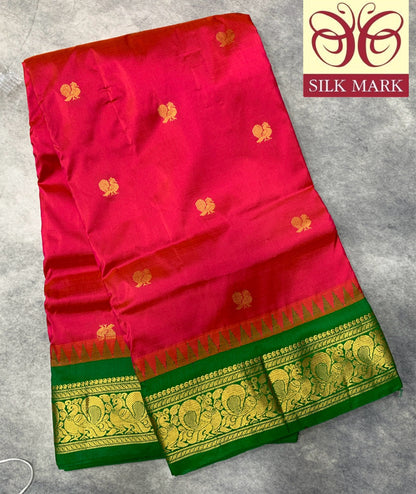 9 yards Pure Kanchipuram Silk Saree Reddish Pink Colour with Green Border