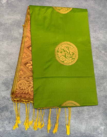 Art Silk Saree Olive Green Colour with Borderless