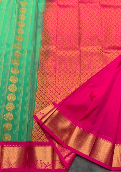 Vegan Silk Saree Emerald Green Colour Saree with Pink Colour Contrast Border
