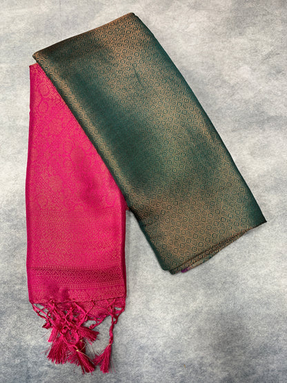Soft Silk Saree Green Colour with Pink Colour Pallu