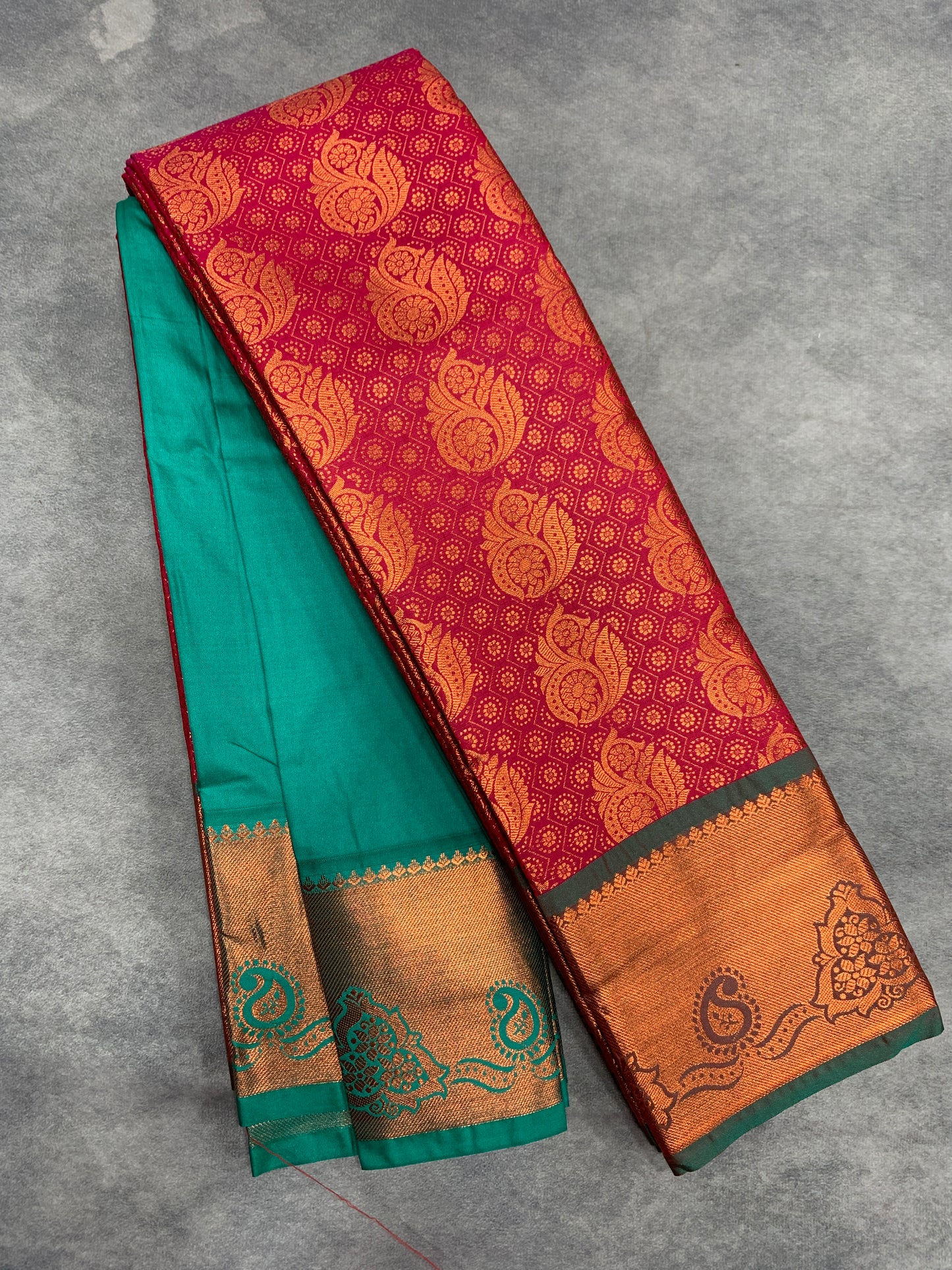 Vegan Silk Saree Pink Colour with Green and Copper Border