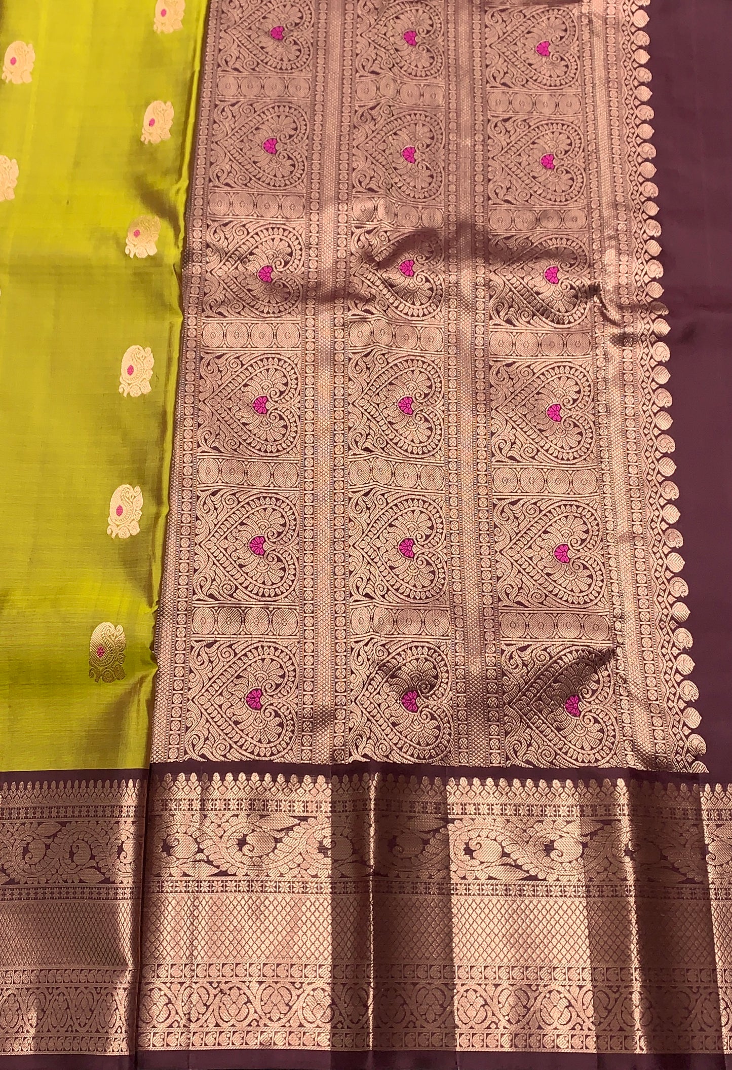 Pure Kanchipuram Silk Saree Olive Green Colour with Brown Border