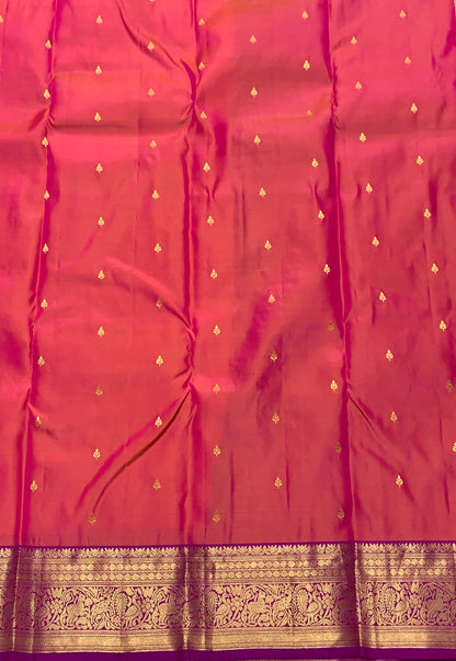 Pure Kanchipuram Silk Saree Dual Colour with Contrasting Magenta Border and Gold Detailing