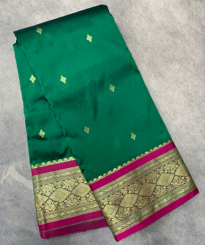 Green Colour Saree with Golden and Pink Border