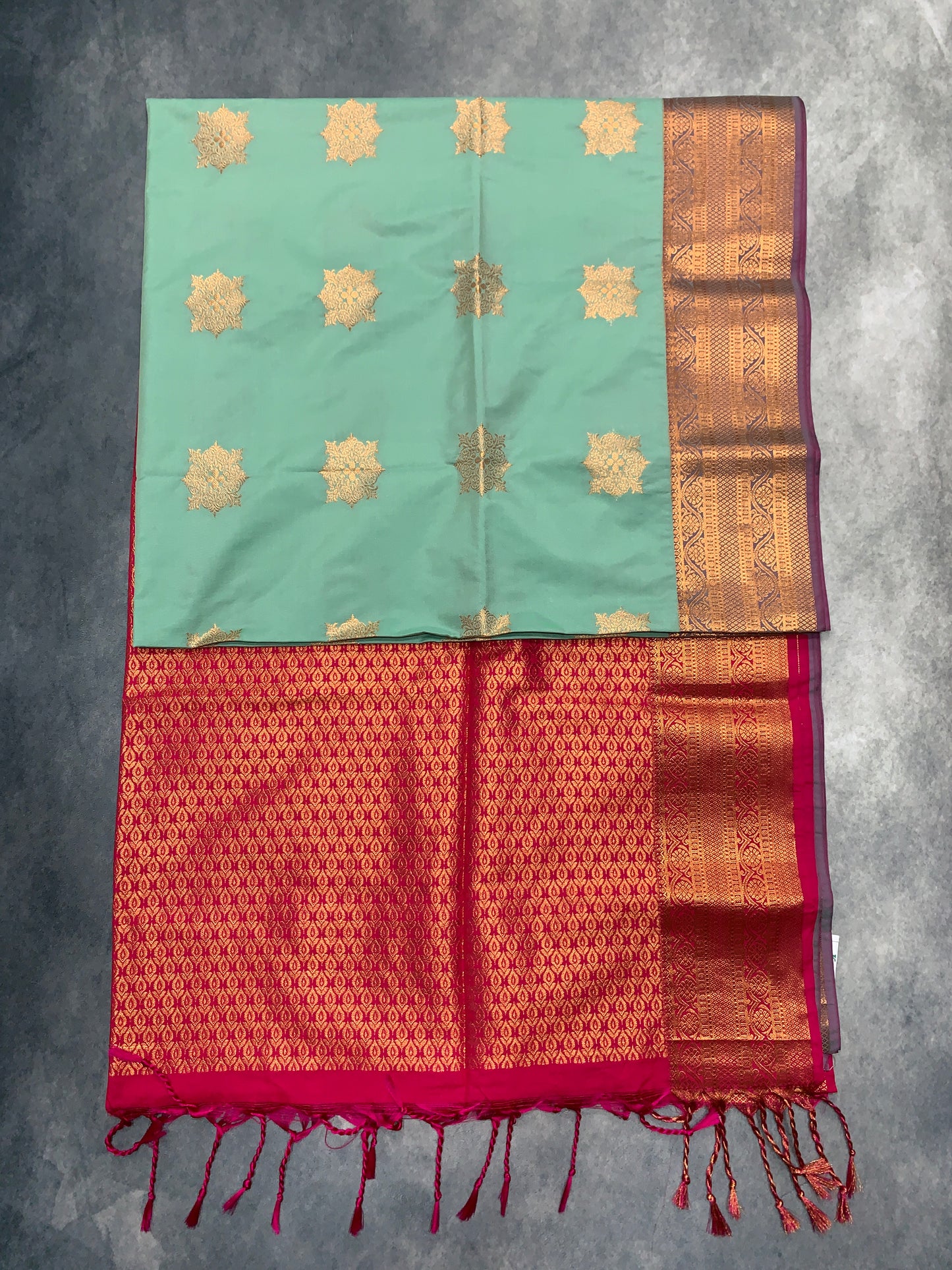 Soft Vegan Silk Saree Mint Green Colour with Pink and Copper Border
