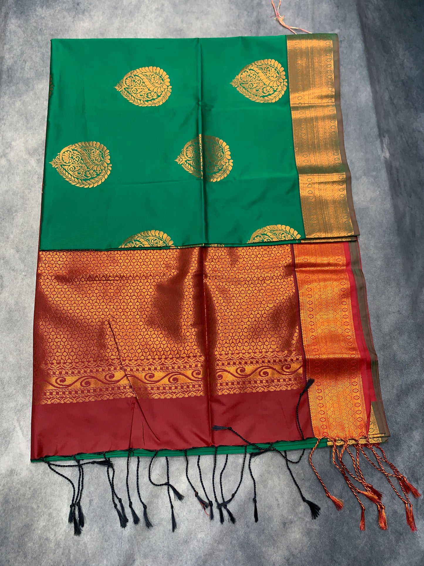 Soft Vegan Silk Saree Green Colour with Maroon and Copper Border