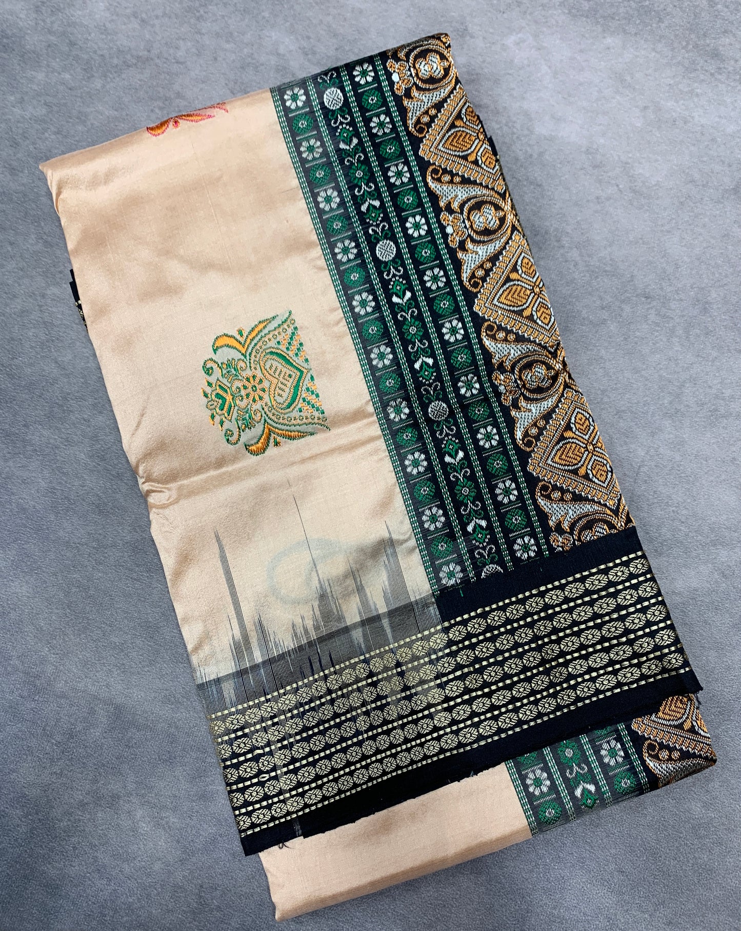 Pure Kanchipuram Silk Tussar Colour with Block Colour Thread Work Border