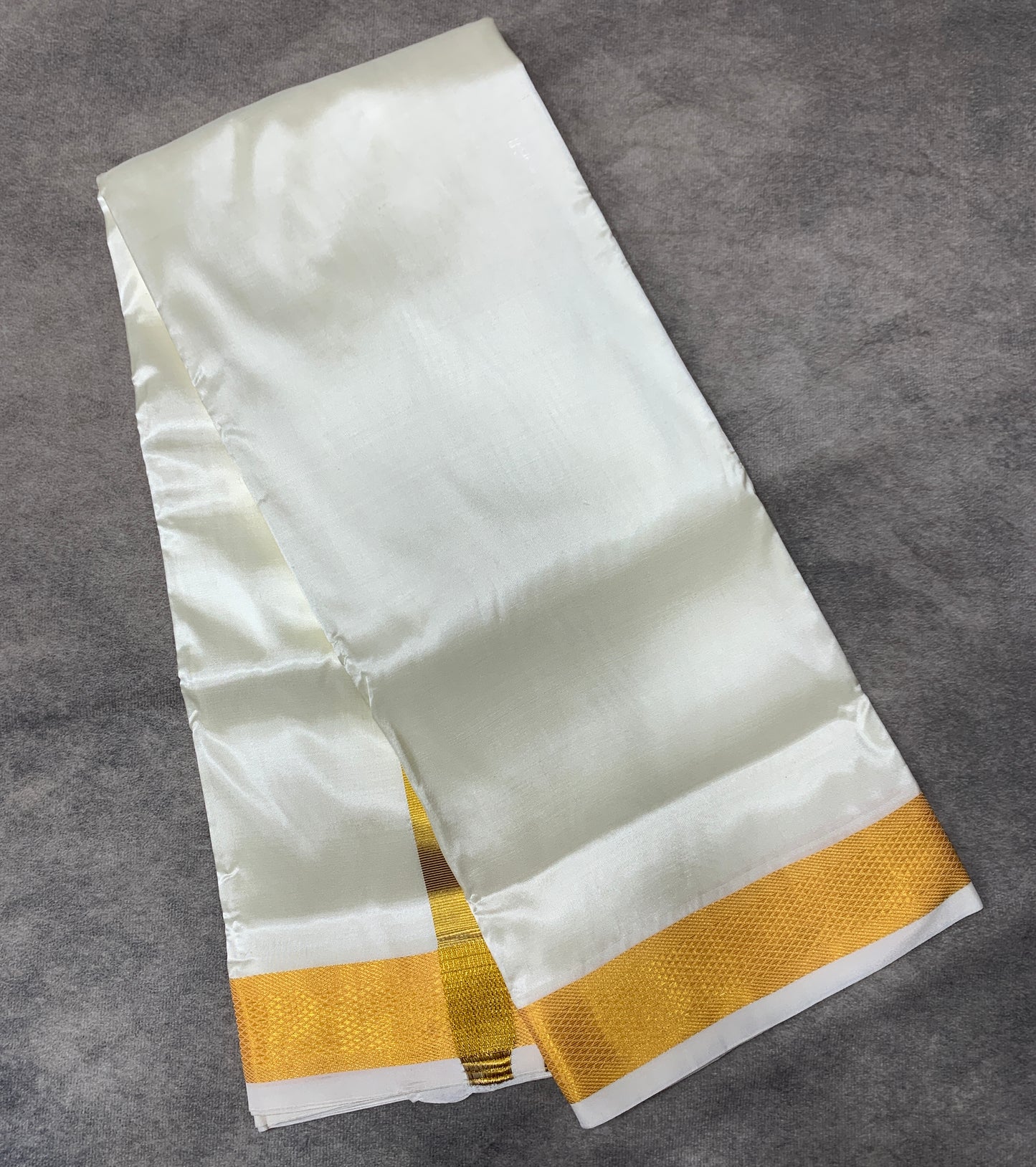Semi Silk 8 Mulam Dhoti Cream Colour with Medium Border
