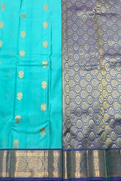 Pure Kanchipuram Silk Saree Arctic Blue Colour with  Blue Border